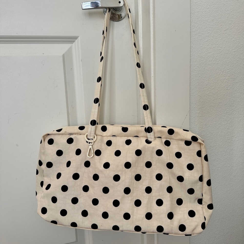 BAGGU Cream Polka Dot Medium Bowler